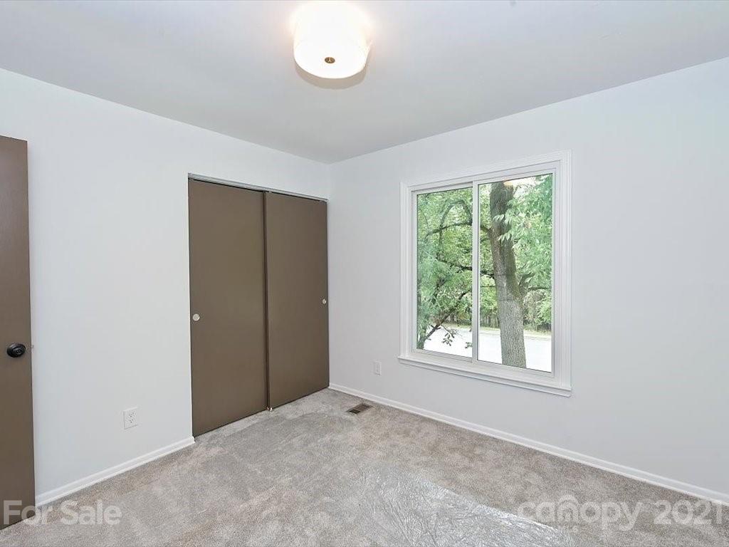 6313 Thermal Road Charlotte, NC 28211 - Photo 26 of 46 Gallery Image 26