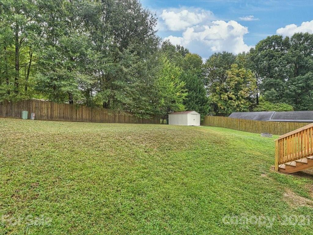 6313 Thermal Road Charlotte, NC 28211 - Photo 44 of 46 Gallery Image 44