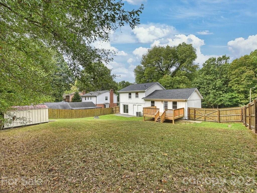6313 Thermal Road Charlotte, NC 28211 - Photo 45 of 46 Gallery Image 45