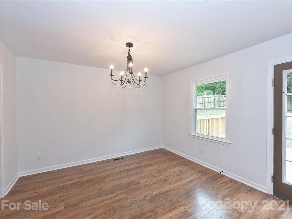 6313 Thermal Road Charlotte, NC 28211 - Photo 10 of 46 Gallery Image 10