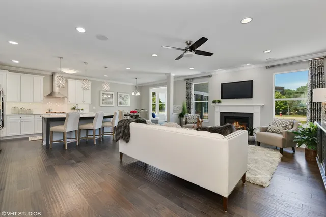 $596,900 | 239 Frances Drive, Grayslake, IL 60030