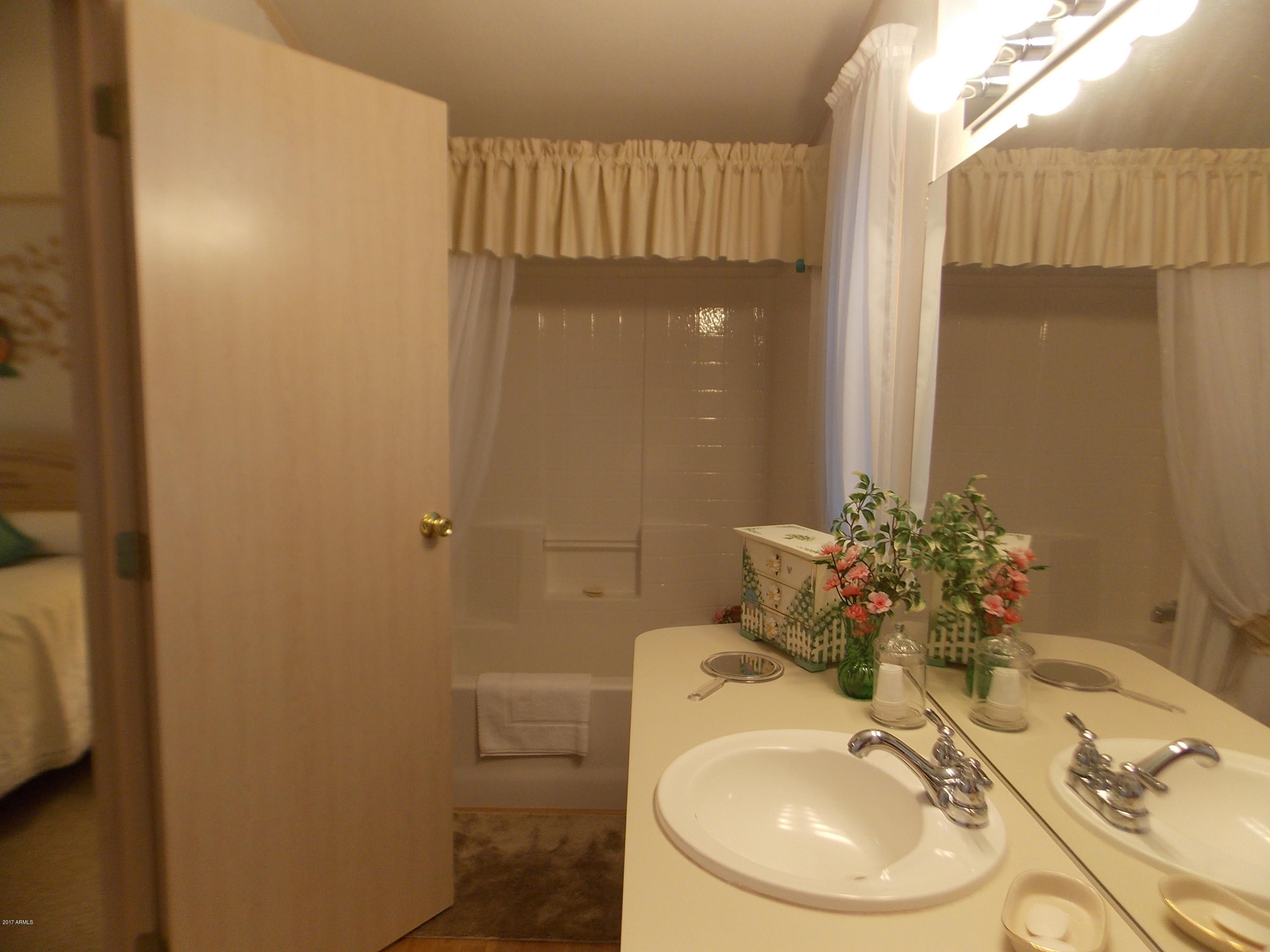 2115 Blue Jay Road Overgaard, AZ 85933 - Photo 14 of 28 DSCN8188
