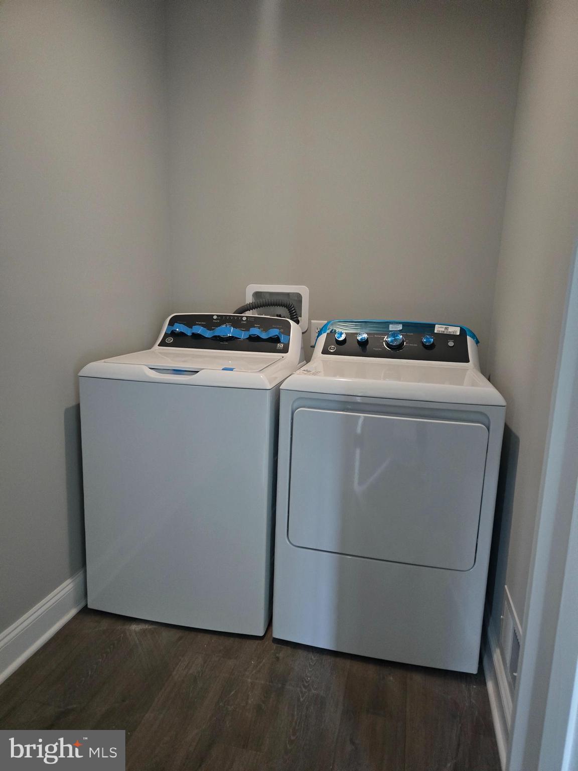 259 Arundel Road Pasadena, MD 21122 - Photo 10 of 10 Upper level washer/dryer