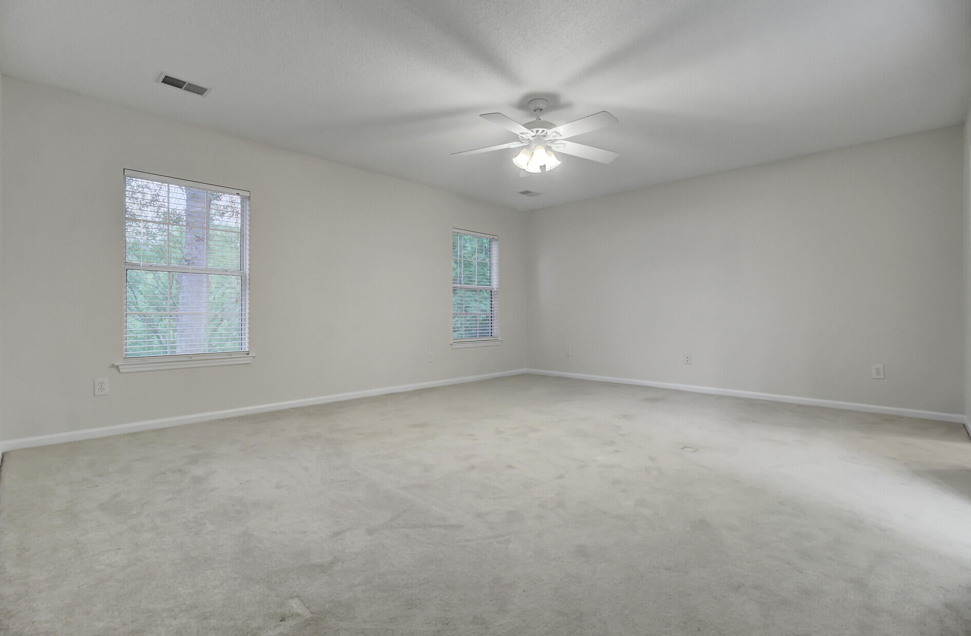 139 Hammerbeck Road Summerville, SC 29483 - Photo 22 of 43 Eat-in Kitchen