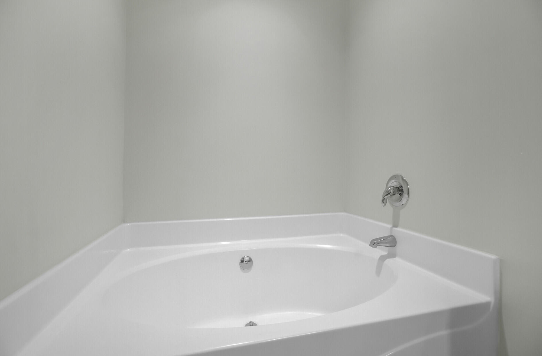 139 Hammerbeck Road Summerville, SC 29483 - Photo 26 of 43 Stairwell