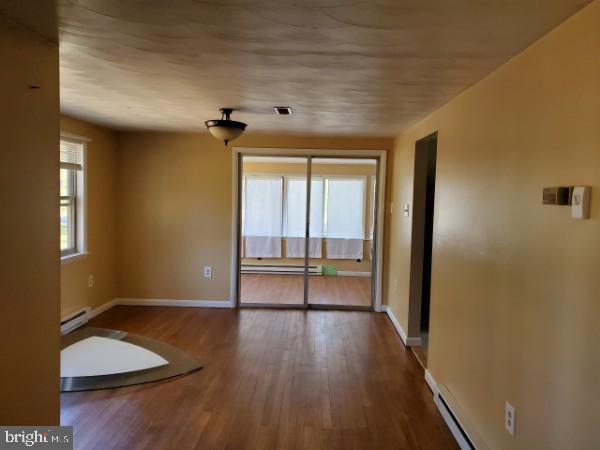 149 Beach Road Louisa, VA 23093 - Photo 14 of 25 Dining Area to Sunroom