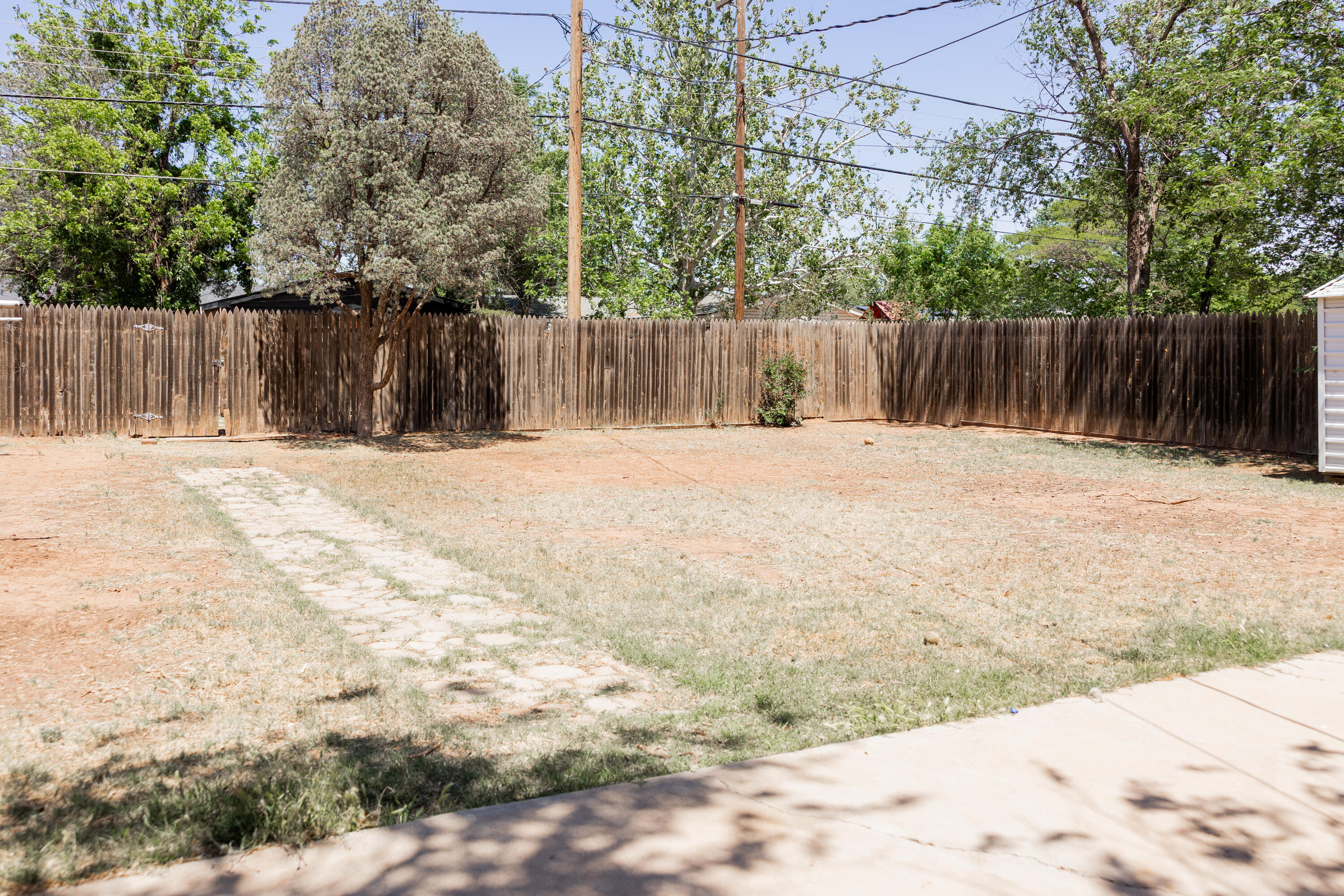 2812 55th Street Lubbock, TX 79413 - Photo 22 of 24 281255thSt_0079