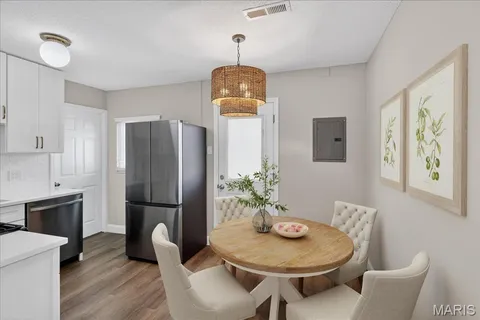 $199,000 | 210 Monica Drive, St. Louis, MO 63127