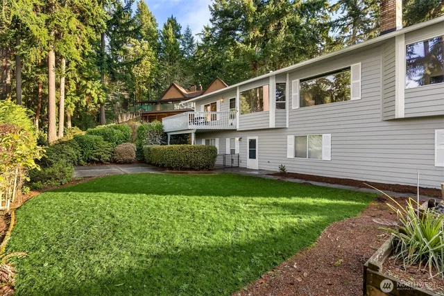 $829,000 | 15985 Lindsey Lane Northeast, Poulsbo, WA 98370