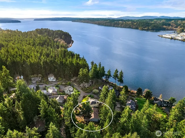 $829,000 | 15985 Lindsey Lane Northeast, Poulsbo, WA 98370
