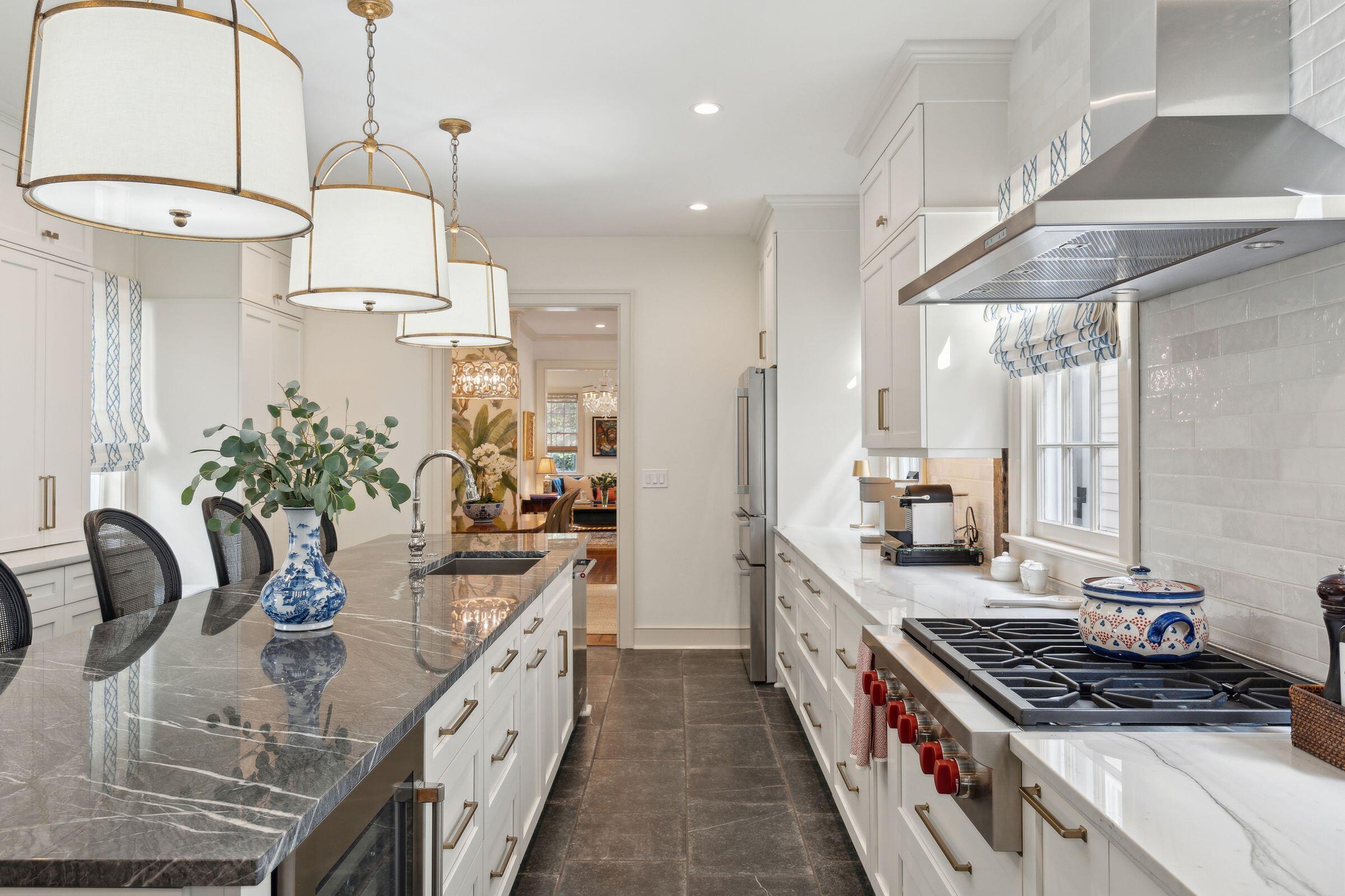 19 Logan Street Charleston, SC 29401 - Photo 21 of 50 Kitchen