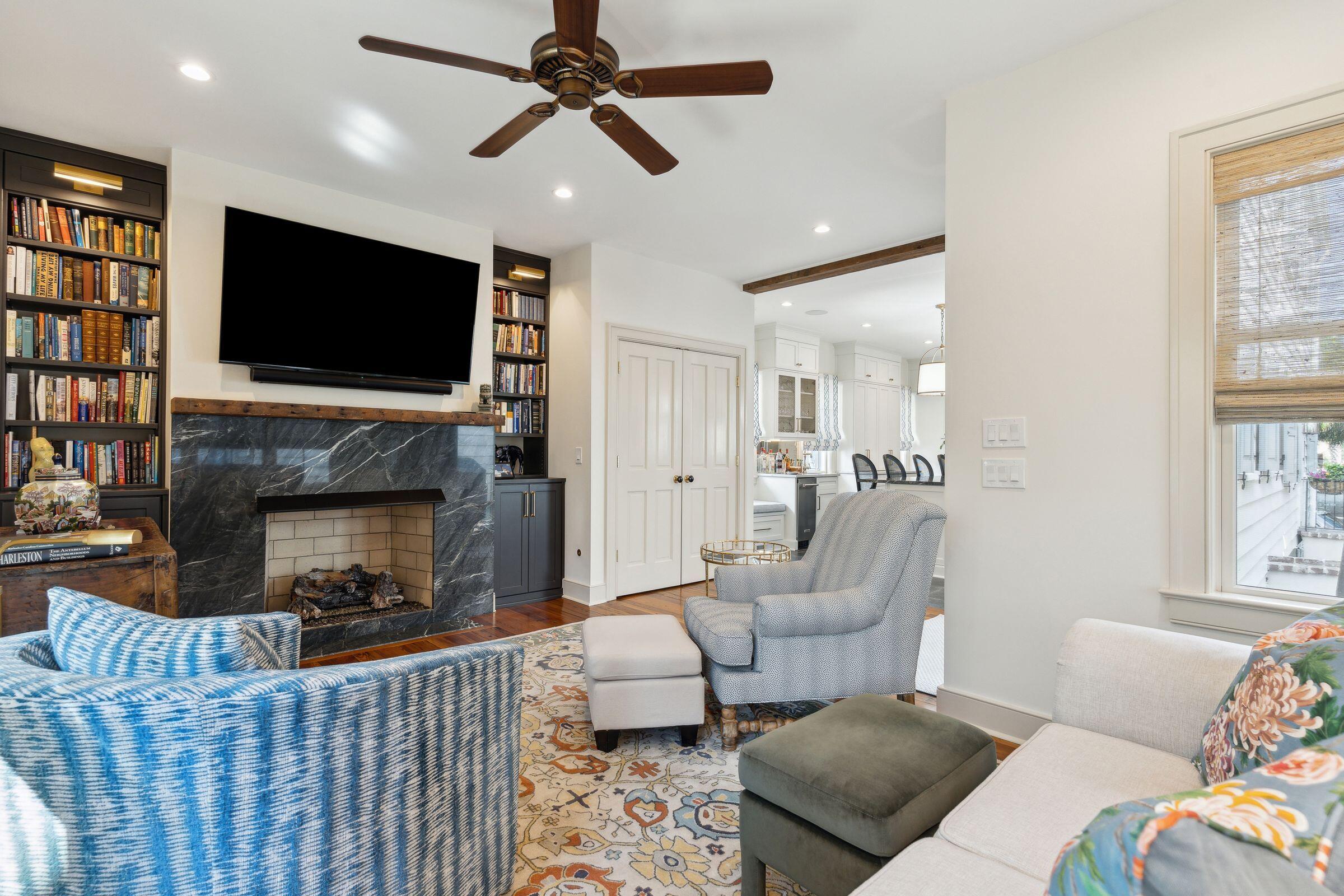19 Logan Street Charleston, SC 29401 - Photo 28 of 50 Family Room