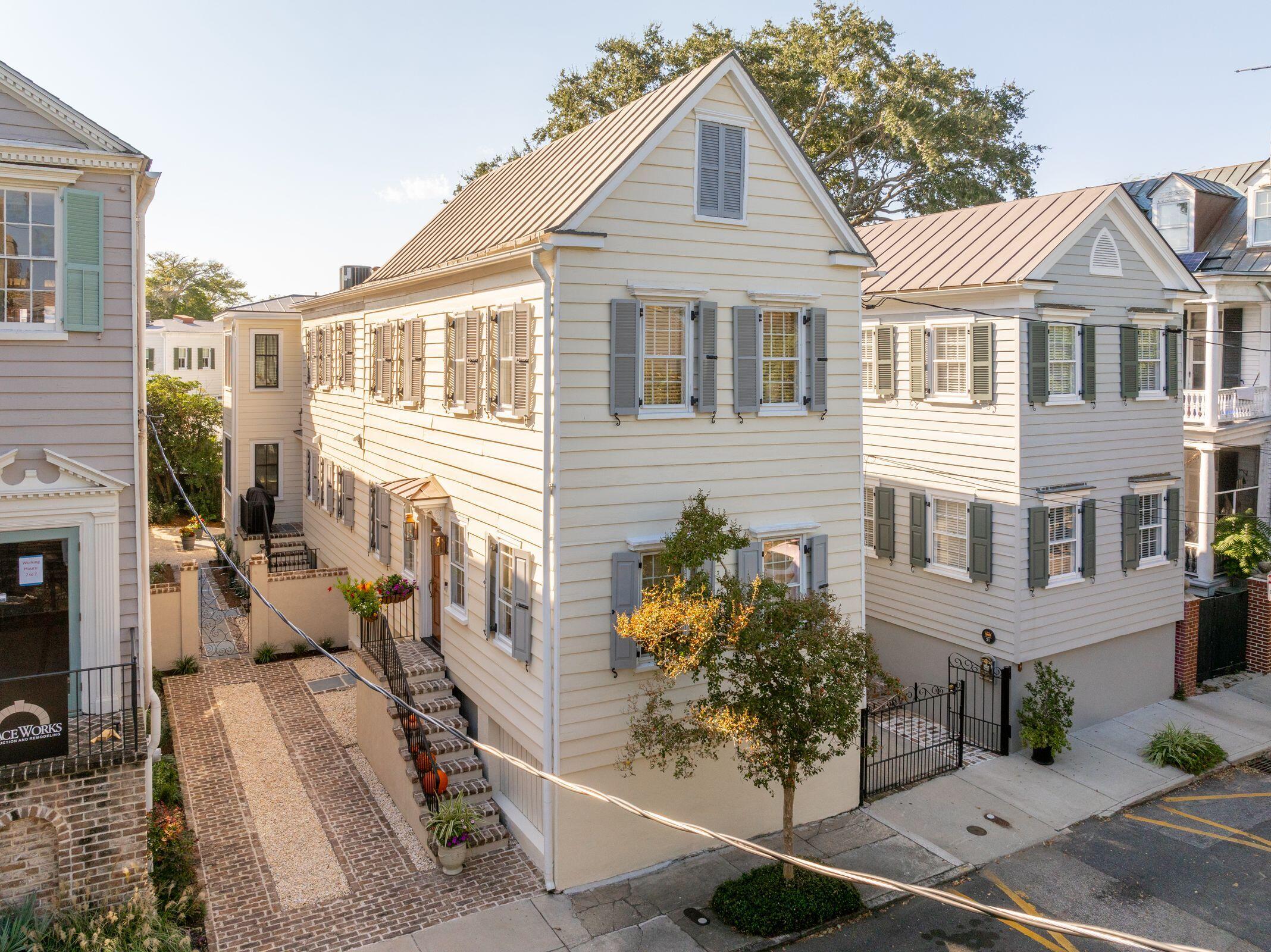 19 Logan Street Charleston, SC 29401 - Photo 49 of 50 Exterior