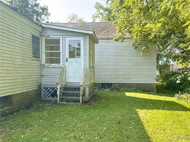 $127,500 | 7421 Highway 291, Marcy, NY 13469