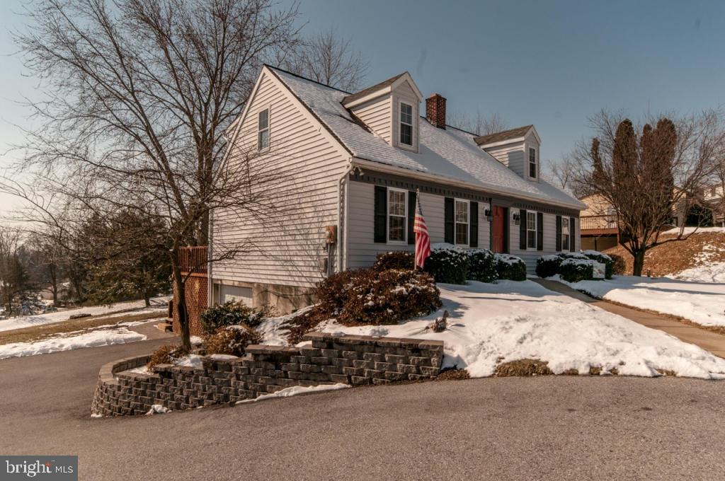 5 Lissann Lane Lititz, PA 17543 - Photo 2 of 27
