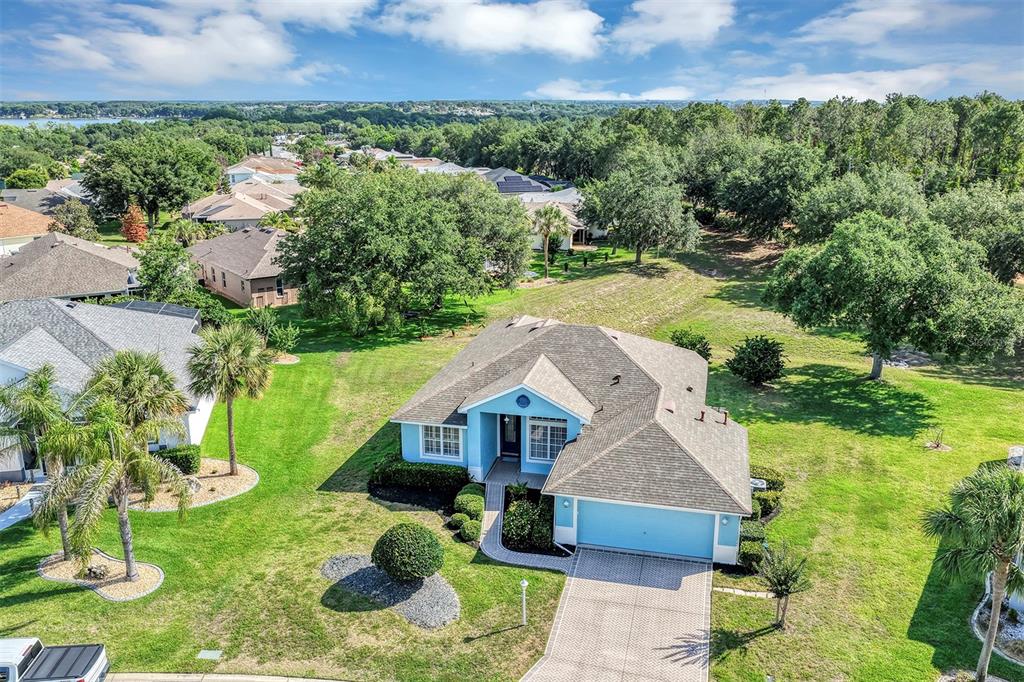 2880 Mediterranean Loop Tavares, FL 32778 - Photo 3 of 64