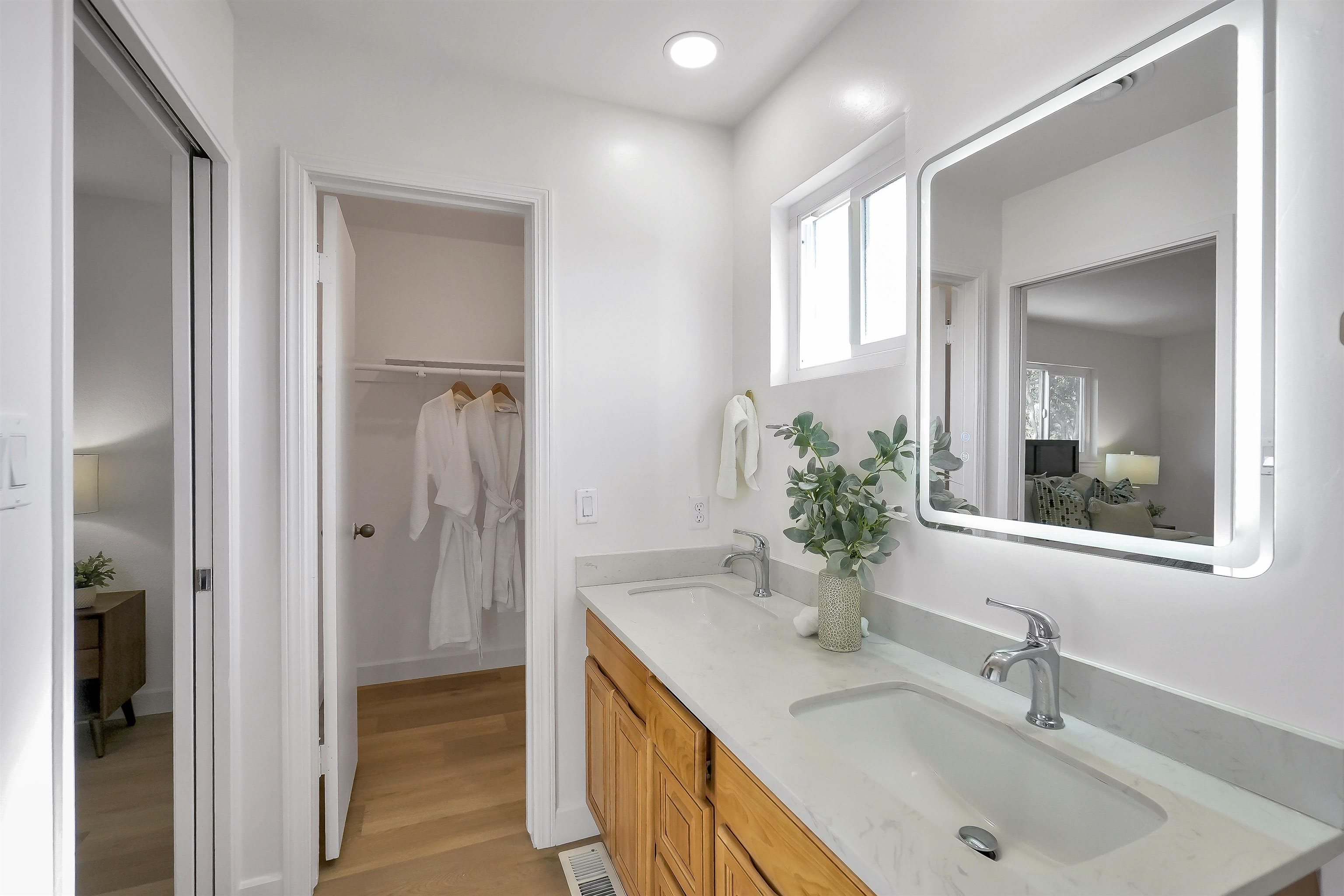 18286 Center Street Castro Valley, CA 94546 - Photo 28 of 60