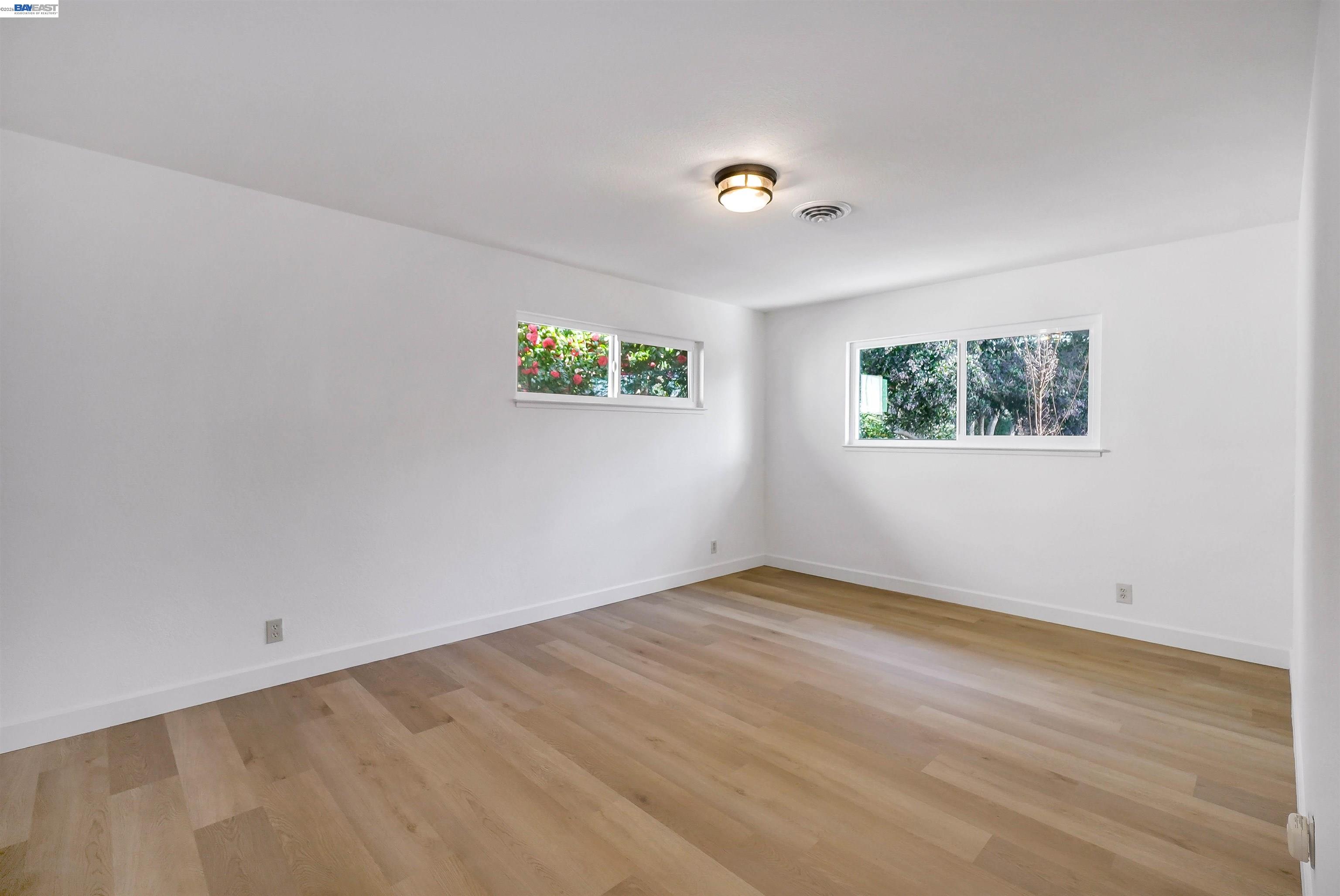 18286 Center Street Castro Valley, CA 94546 - Photo 32 of 60