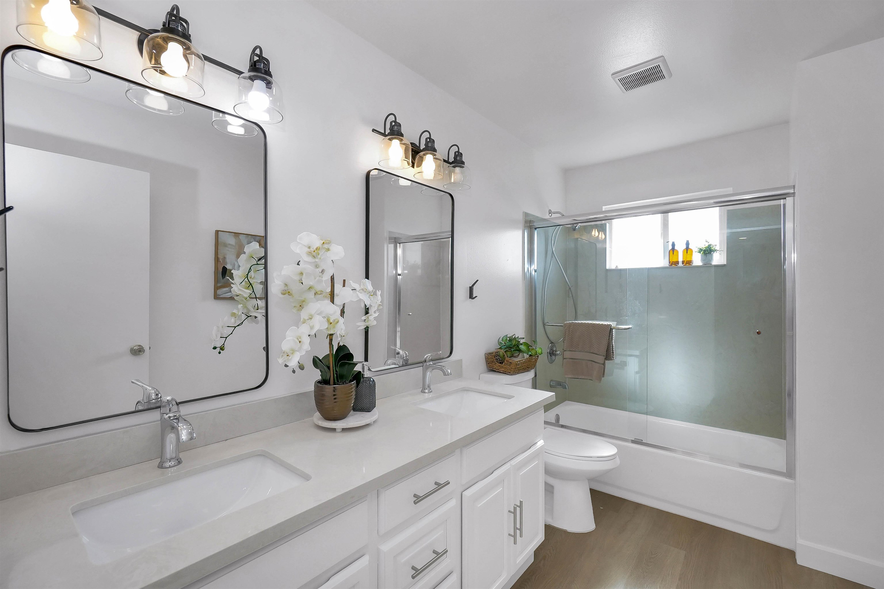 18286 Center Street Castro Valley, CA 94546 - Photo 34 of 60