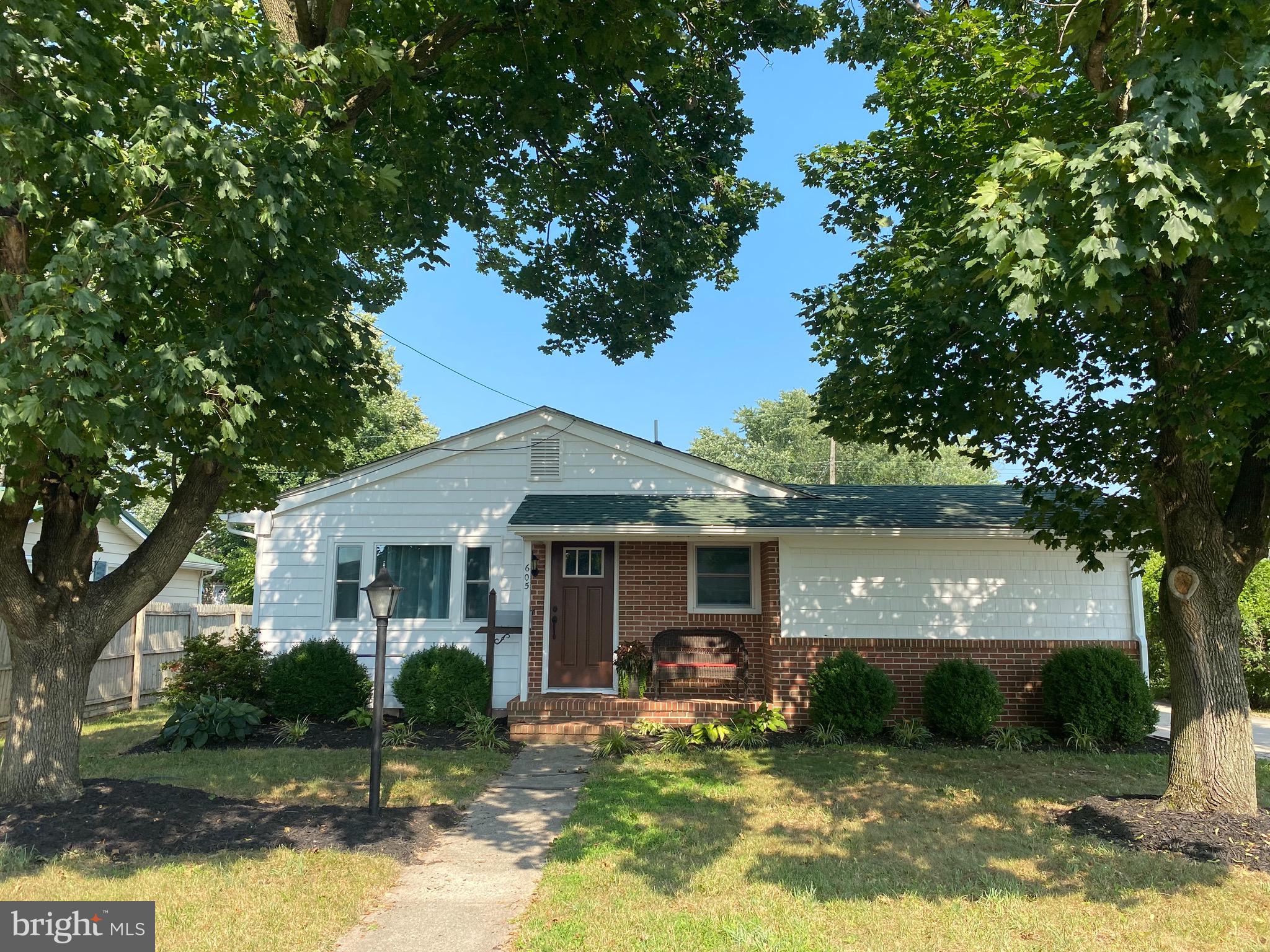 605 Oak Road Seaford, DE 19973 - Photo 1 of 17 Gallery Image 1