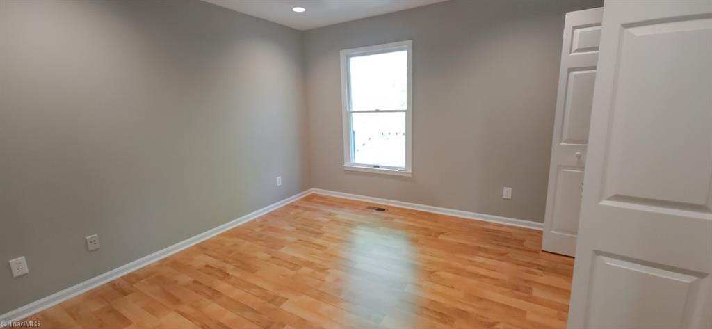 2611 Gordon Road High Point, NC 27265 - Photo 11 of 21 Gallery Image 11