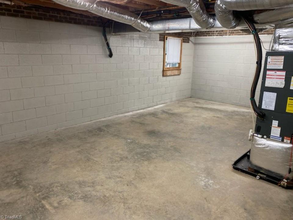 2611 Gordon Road High Point, NC 27265 - Photo 19 of 21 Gallery Image 19