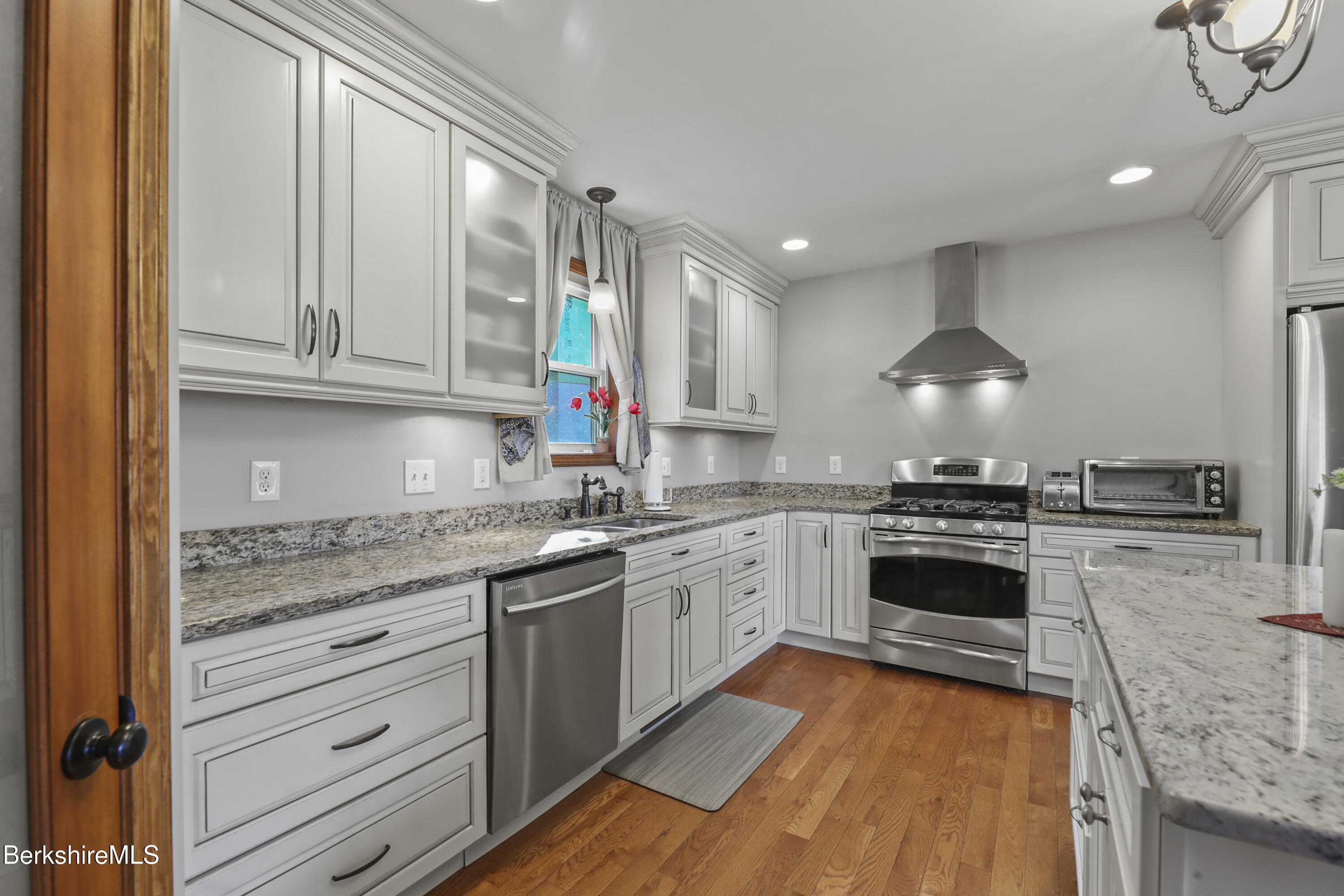 12 Squanto Road Lanesborough, MA 01237 - Photo 13 of 62 Cooks Kitchen