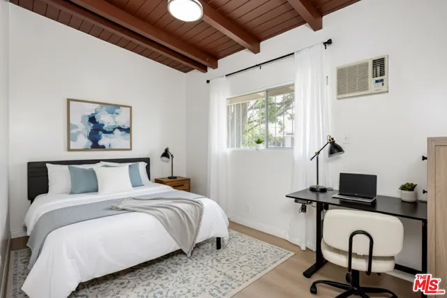 $3,300 | 3620 South Budlong Avenue, Unit 5, Los Angeles, CA 90007