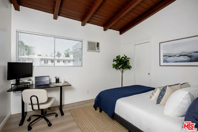 $3,300 | 3620 South Budlong Avenue, Unit 5, Los Angeles, CA 90007