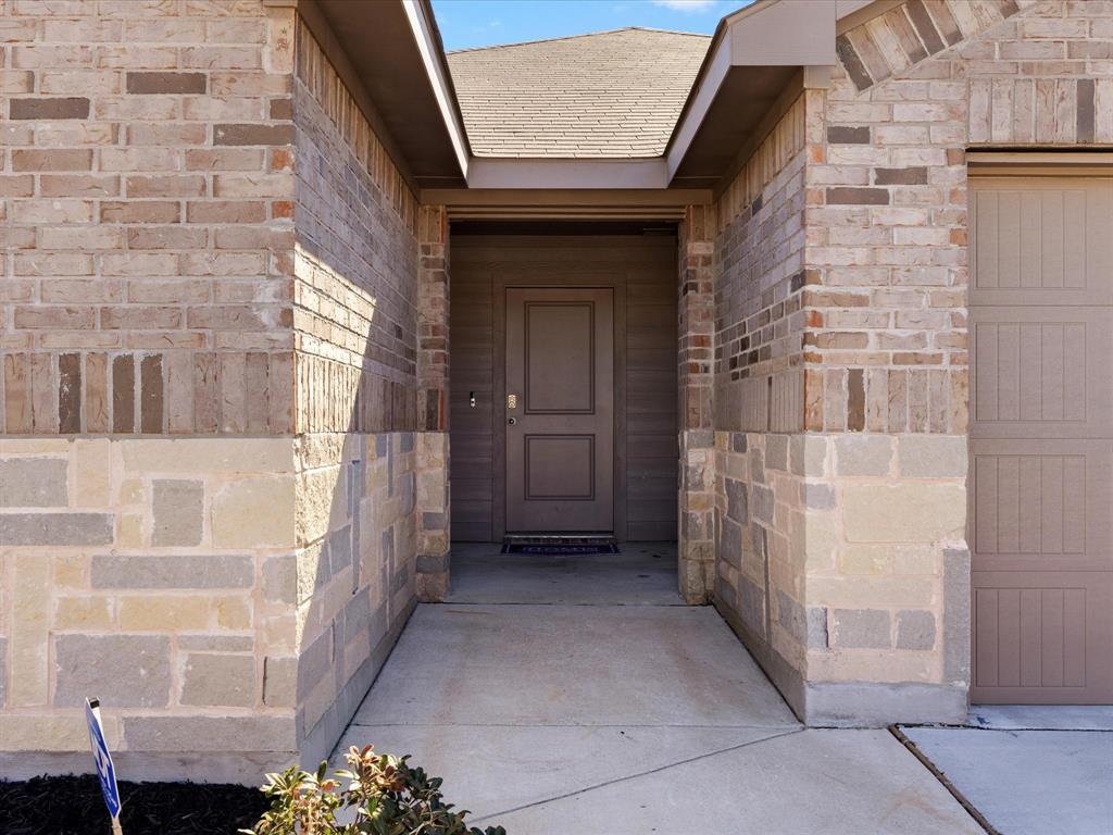 401 Attalla Street Azle, TX 76020 - Photo 2 of 24 a view of wooden door