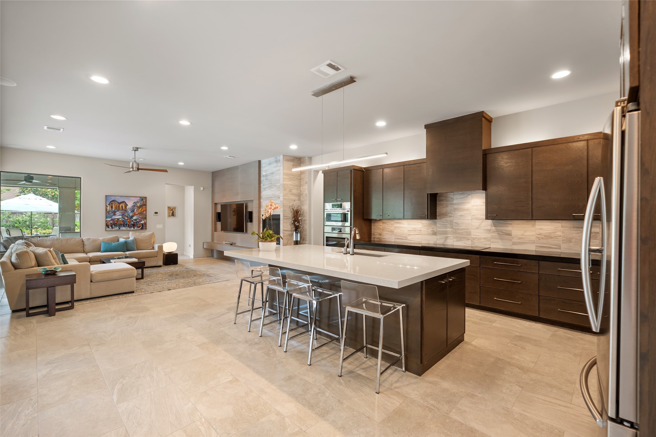 24902 Delaney Knoll Spring, TX 77389 - Photo 7 of 49 a large kitchen with a table and chairs