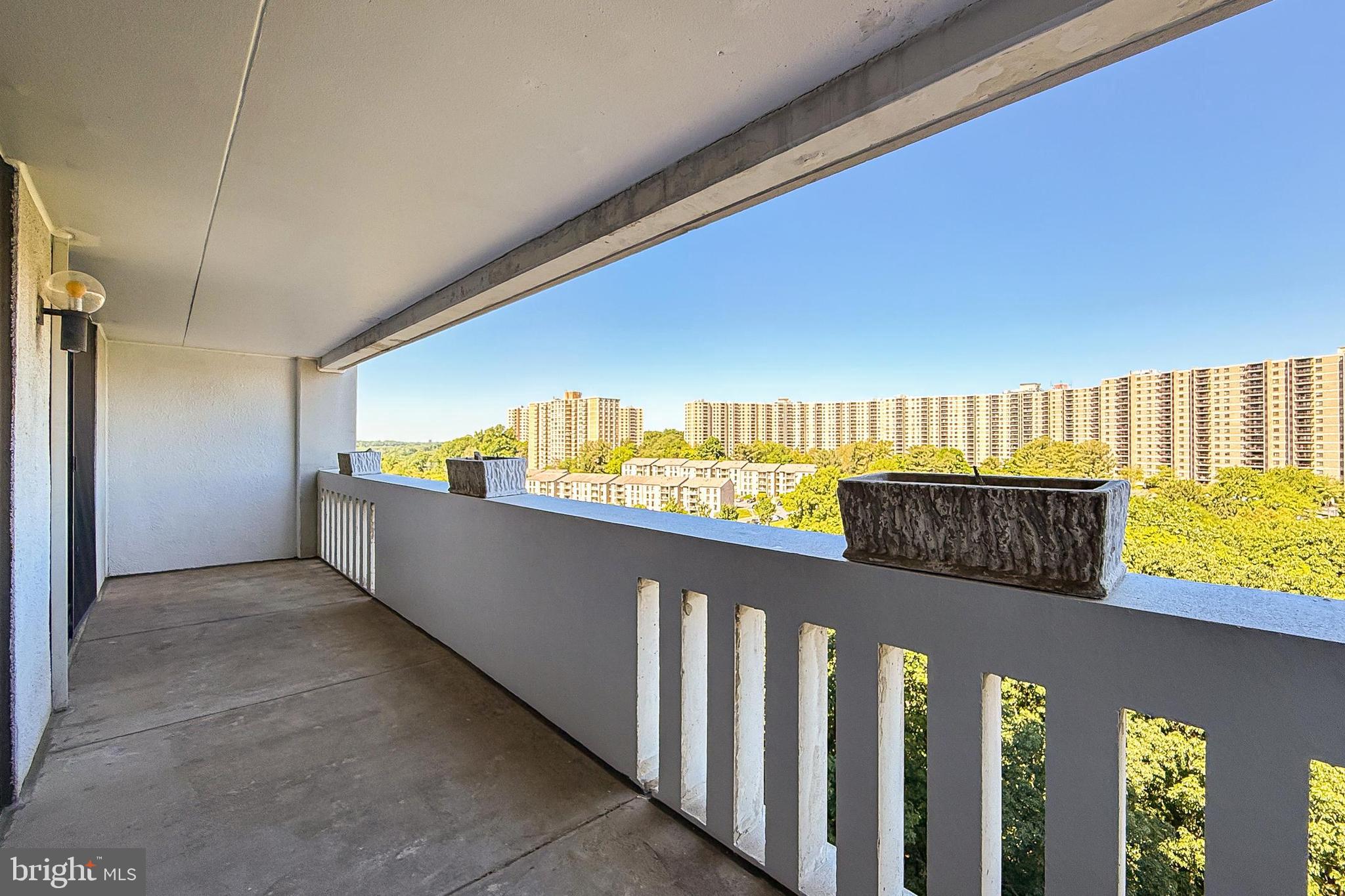 6101 Edsall Road, Unit 1206 Alexandria, VA 22304 - Photo 34 of 52 a view of a balcony