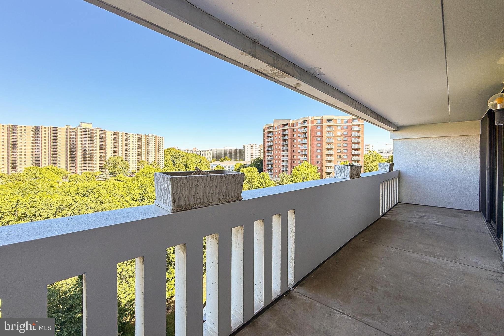 6101 Edsall Road, Unit 1206 Alexandria, VA 22304 - Photo 38 of 52 a view of balcony with city view