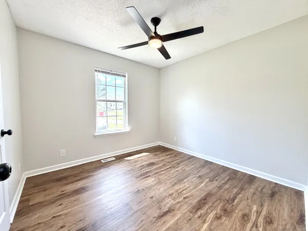 $1,350 | 740 Carmack Court, Clarksville, TN 37042