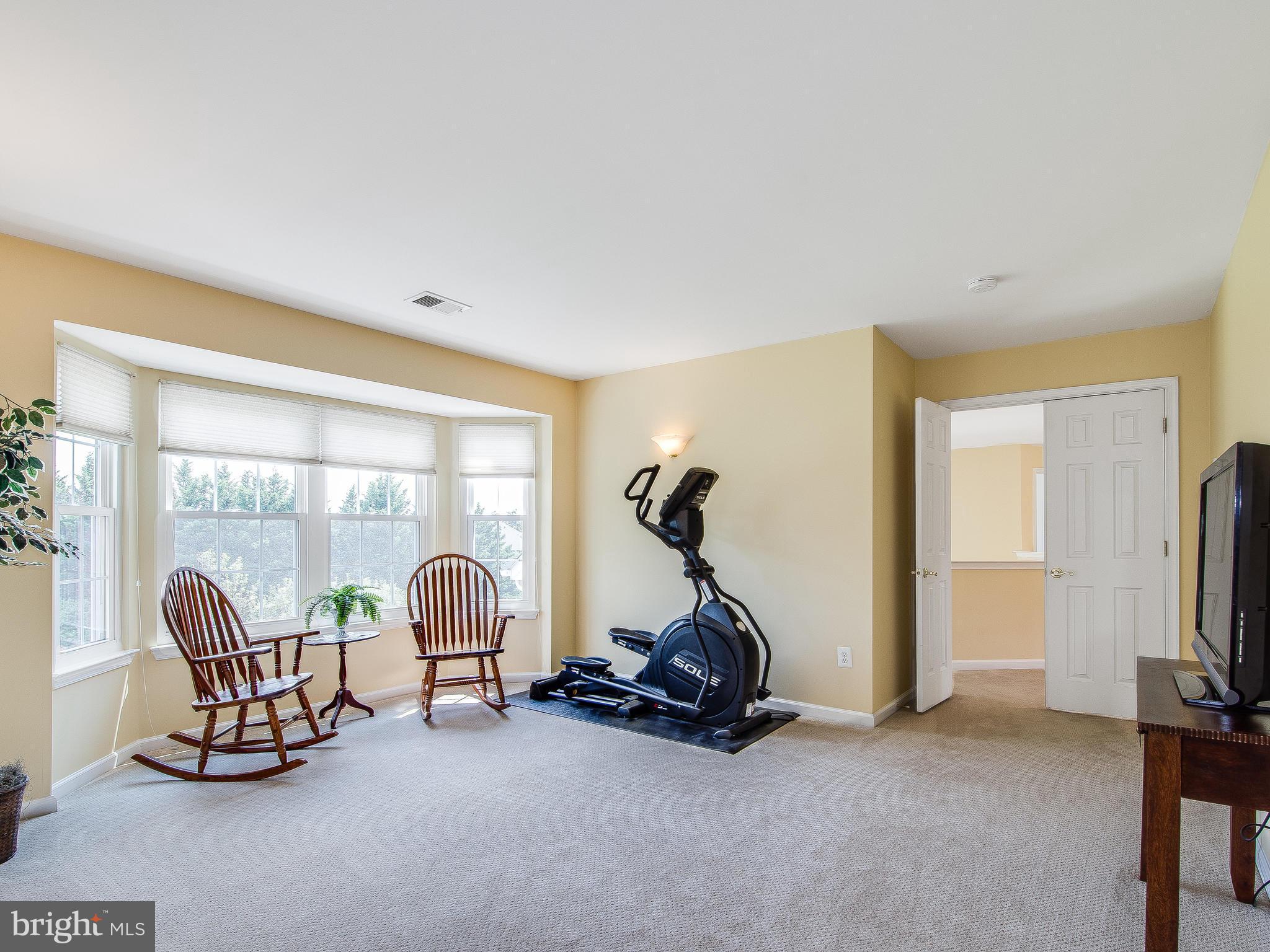 9625 Greenel Road Damascus, MD 20872 - Photo 18 of 30 Master Bedroom Separate Sitting Area