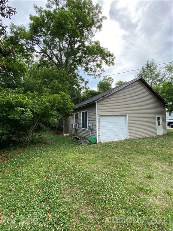 124 Academy Street Chester, SC 29706 - Photo 6 of 21 Gallery Image 6