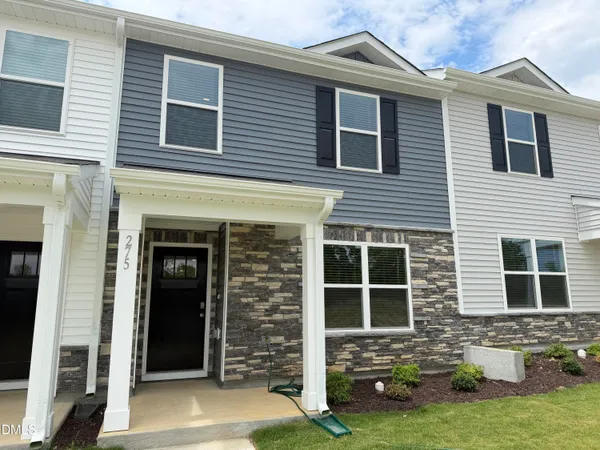 $1,750 | 275 Rusling Leaf Drive, Fuquay-Varina, NC 27526