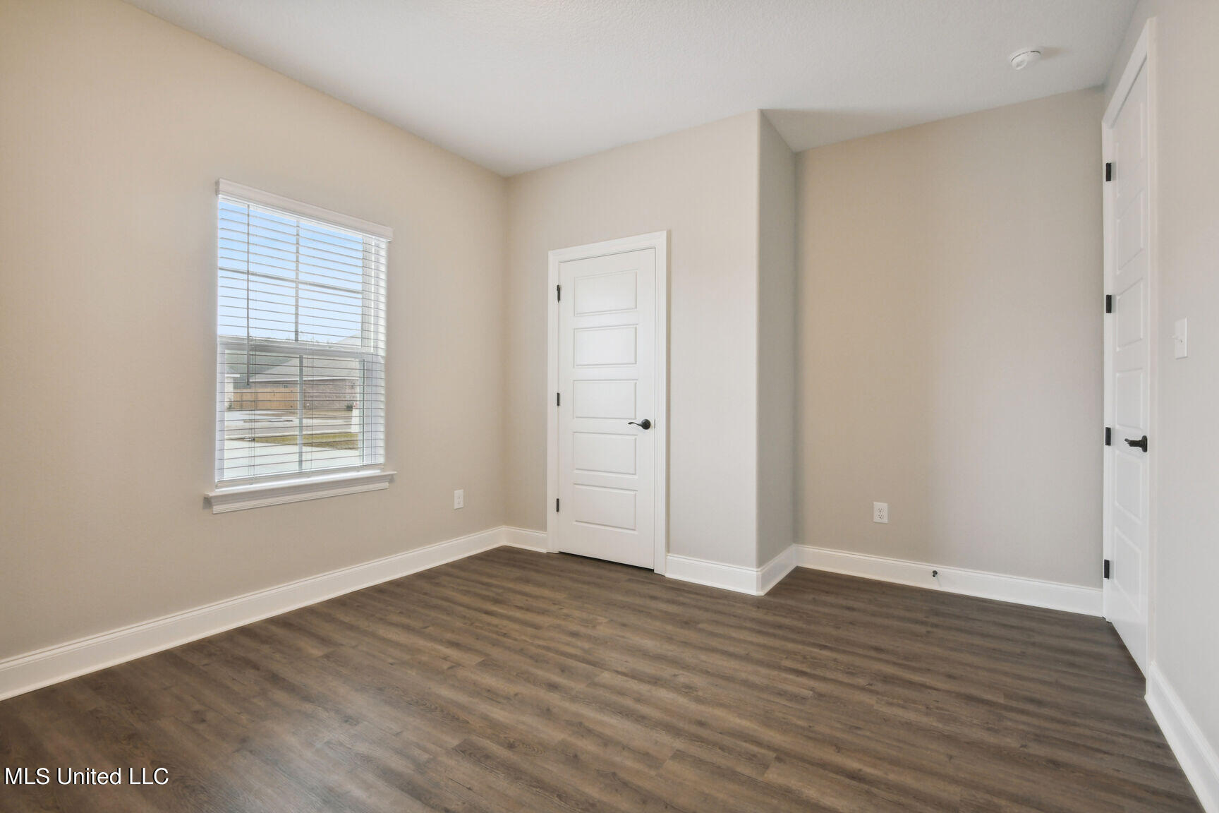 17298 Landon Road Gulfport, MS 39503 - Photo 12 of 15 011