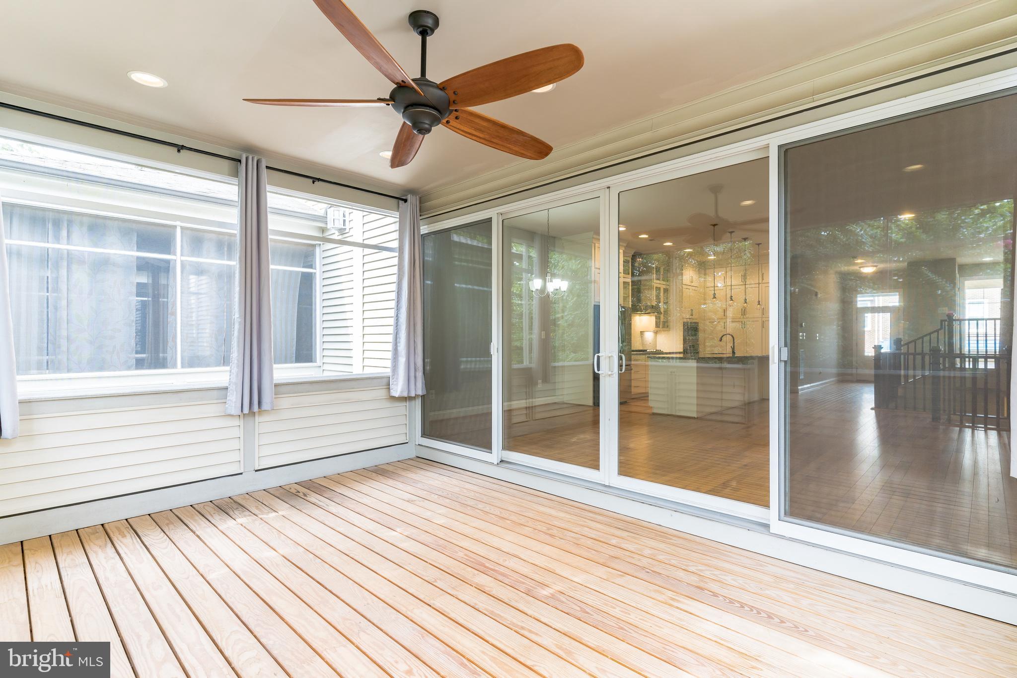 23504 Epperson Square Brambleton, VA 20148 - Photo 11 of 39