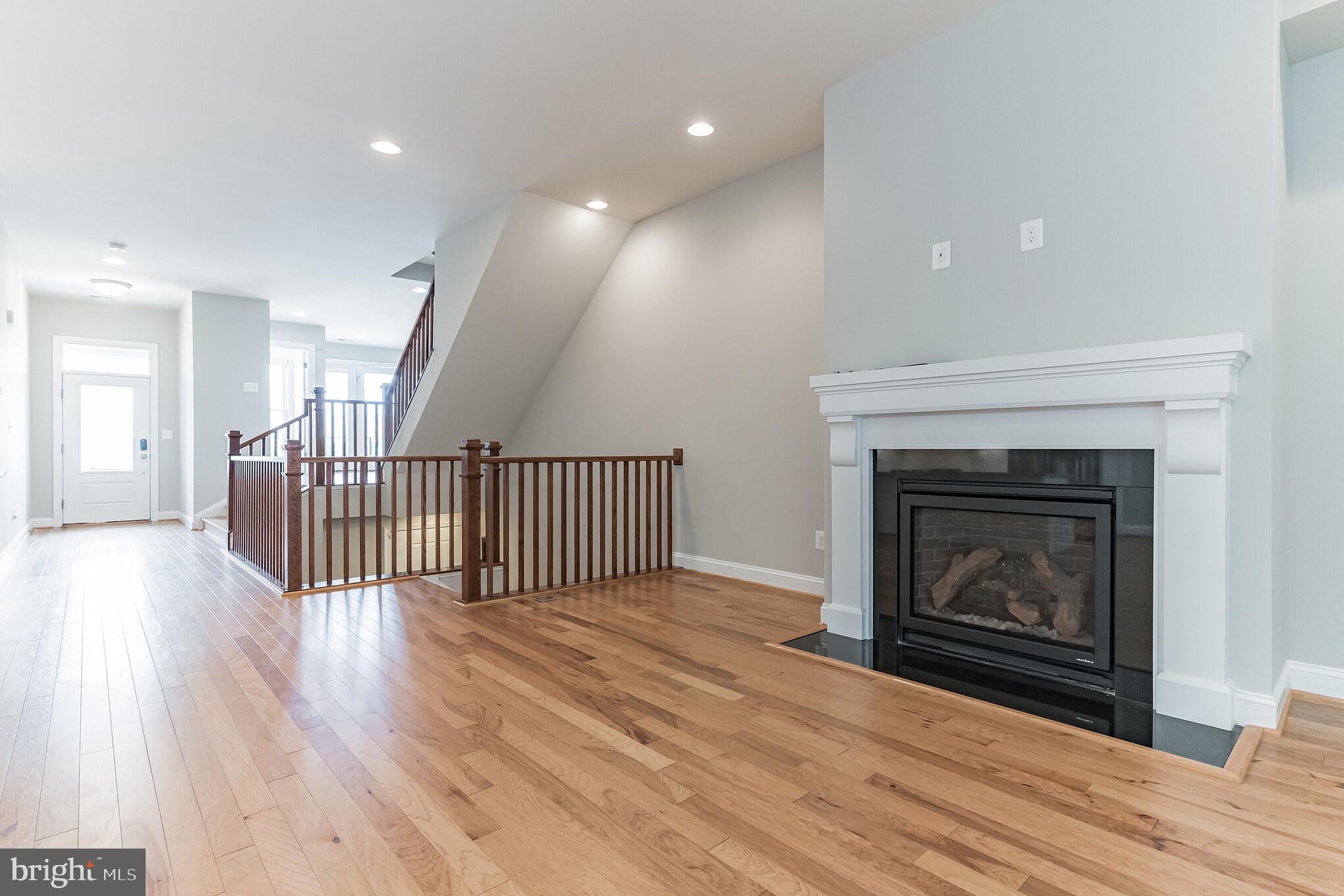 23504 Epperson Square Brambleton, VA 20148 - Photo 15 of 39