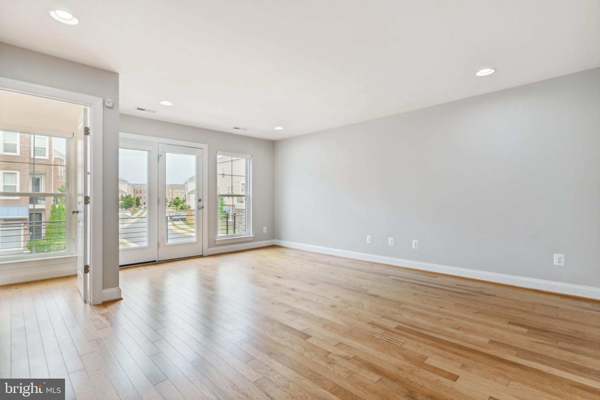 23504 Epperson Square Brambleton, VA 20148 - Photo 18 of 39