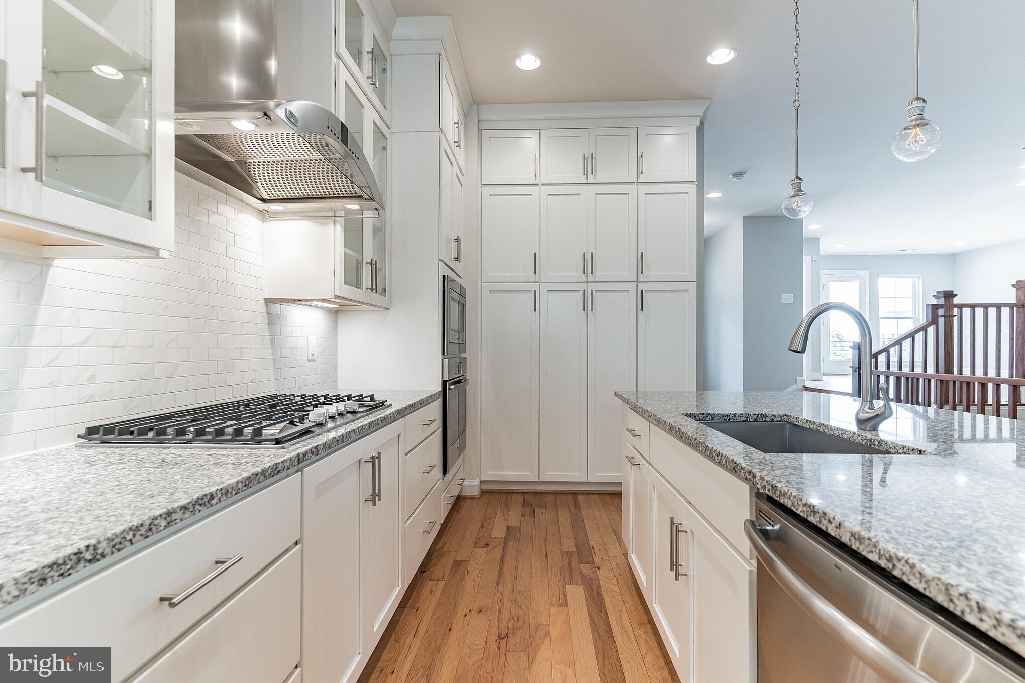 23504 Epperson Square Brambleton, VA 20148 - Photo 23 of 39