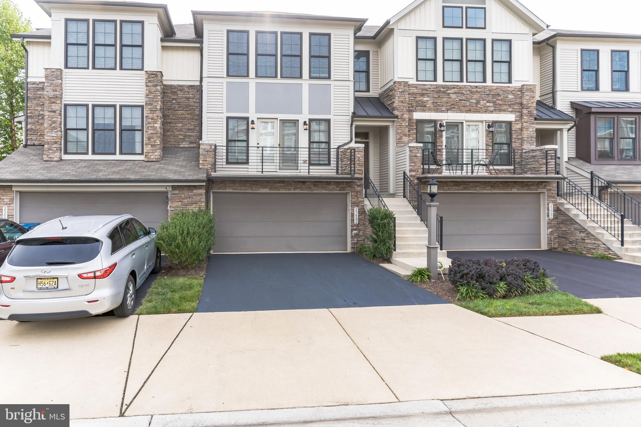 23504 Epperson Square Brambleton, VA 20148 - Photo 3 of 39