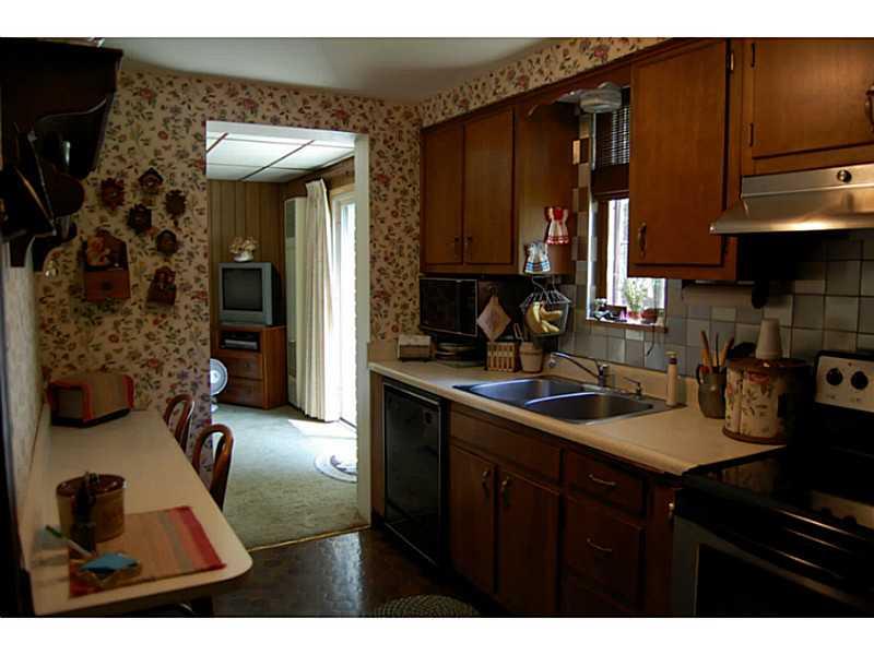 241 Long Road Penn Hills, PA 15235 - Photo 11 of 25 Kitchen.