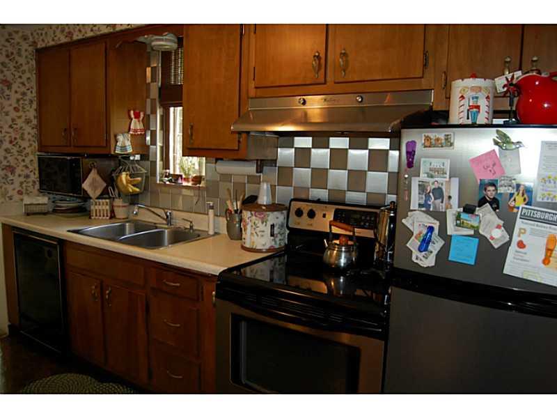 241 Long Road Penn Hills, PA 15235 - Photo 12 of 25 Kitchen.