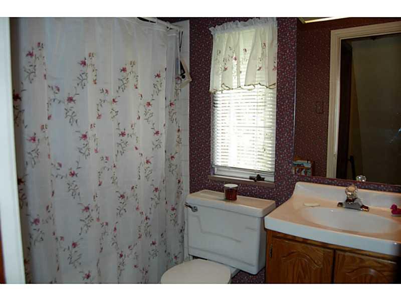 241 Long Road Penn Hills, PA 15235 - Photo 18 of 25 Full Bath.