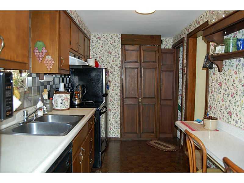 241 Long Road Penn Hills, PA 15235 - Photo 10 of 25 Kitchen.