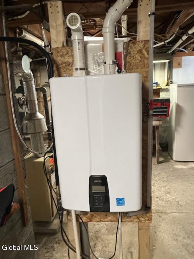 7 Merrifield Place Bethlehem, NY 12054 - Photo 11 of 14 7 merr h20