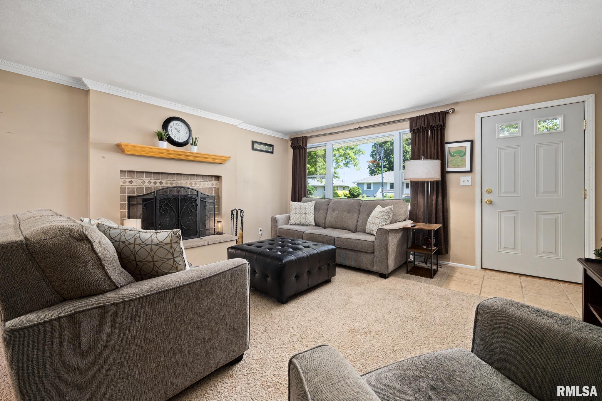 202 Devonshire Road Washington, IL 61571 - Photo 7 of 33
