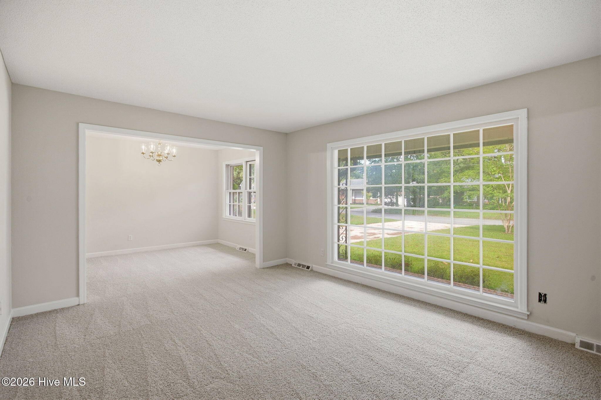 306 West Blackbeard Road Wilmington, NC 28409 - Photo 6 of 53